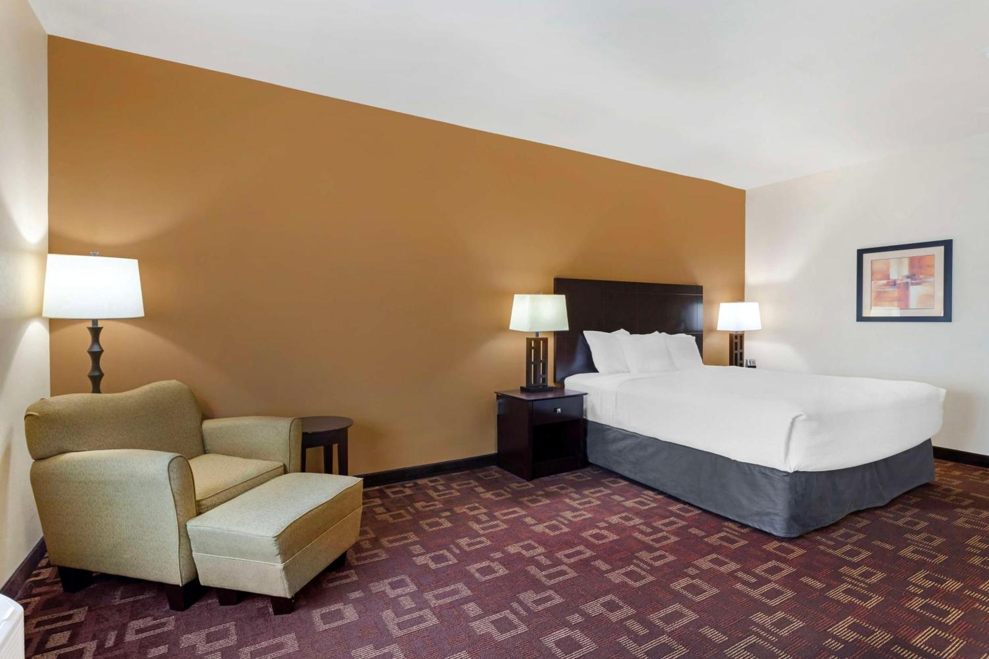 Best Western Plus Goliad Inn & Suites Экстерьер фото