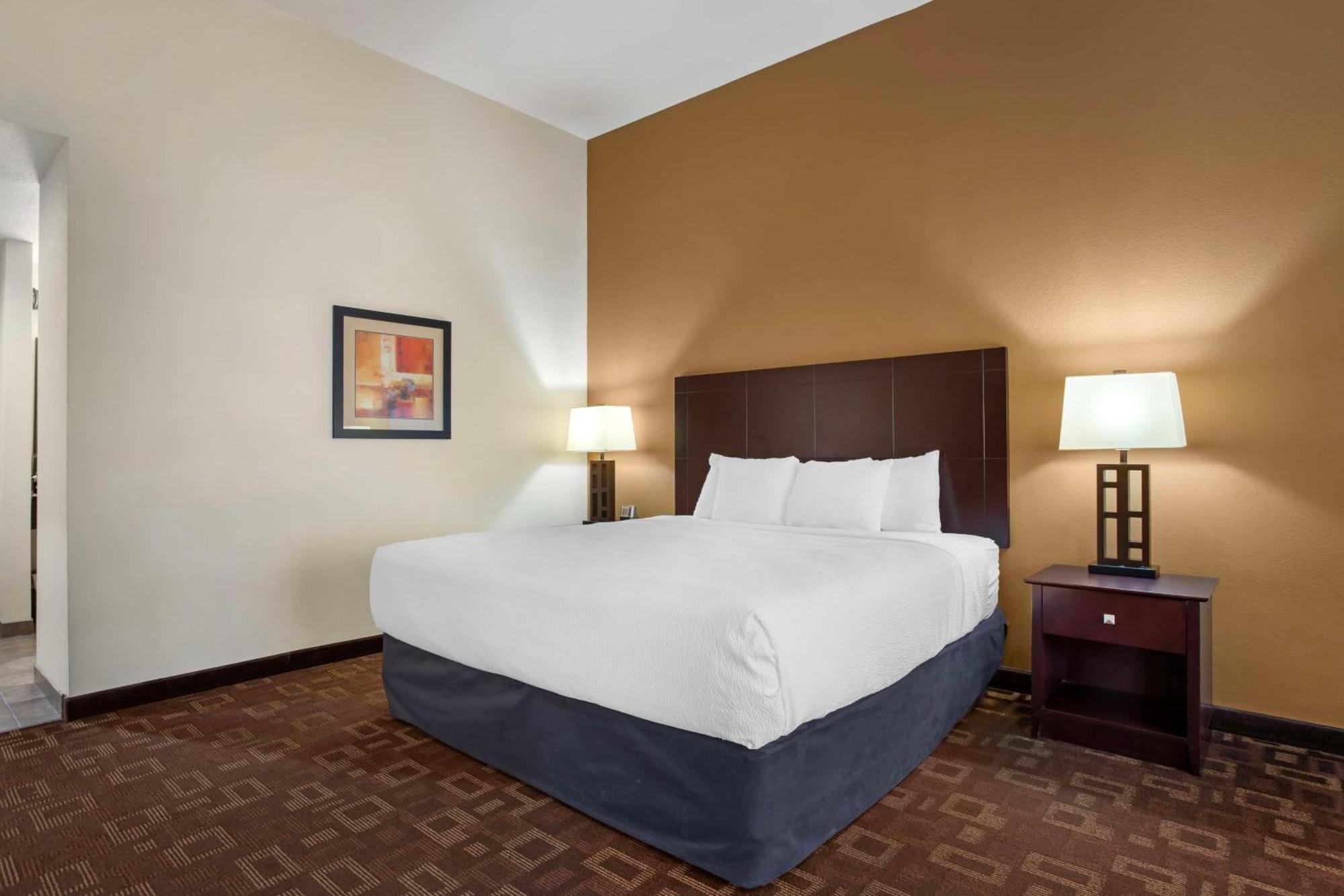 Best Western Plus Goliad Inn & Suites Экстерьер фото