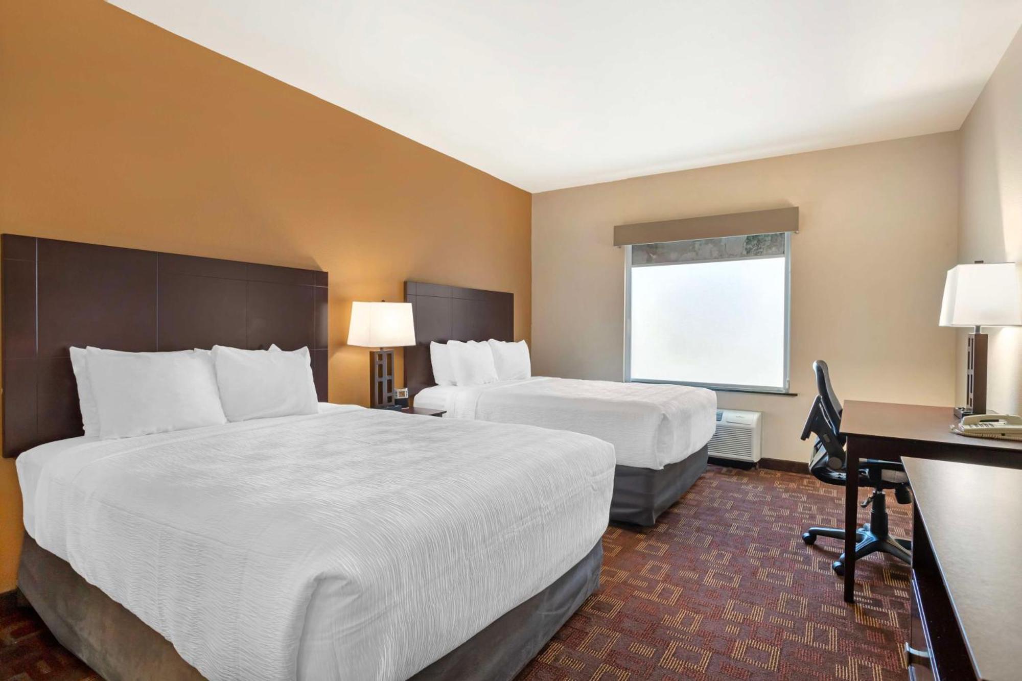 Best Western Plus Goliad Inn & Suites Экстерьер фото