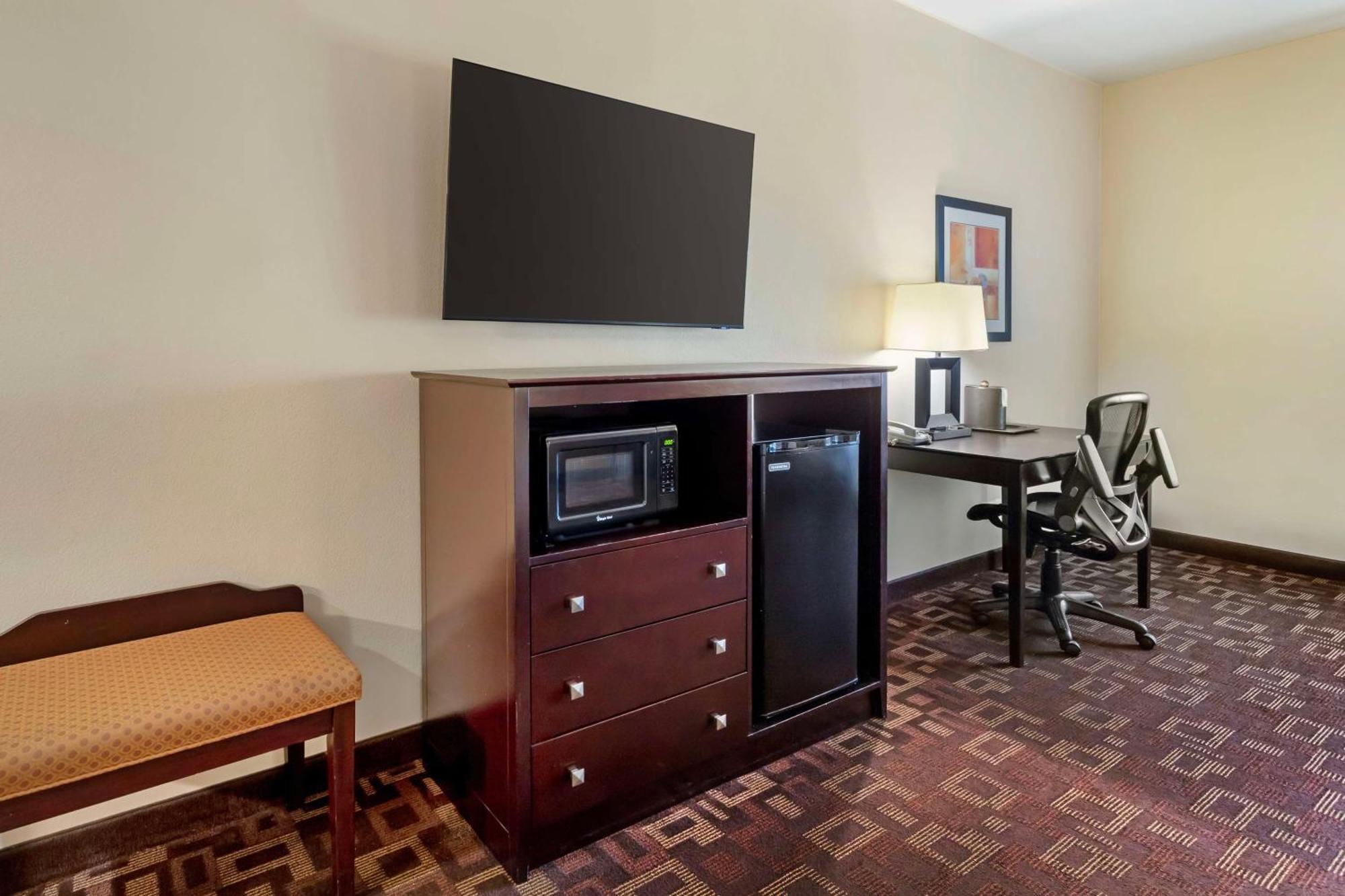Best Western Plus Goliad Inn & Suites Экстерьер фото